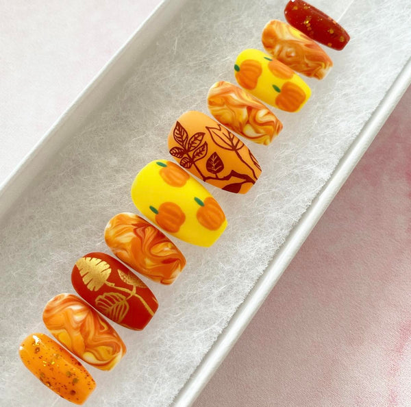 Load image into Gallery viewer, "Hello Fall"