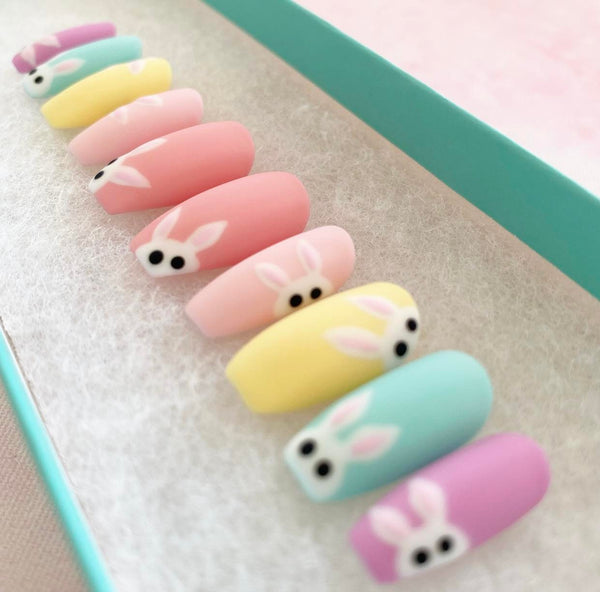 Load image into Gallery viewer, "Hoppity Hop" - illuminatebyliana