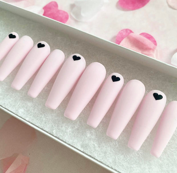 Load image into Gallery viewer, "Love My Black Heart" - illuminatebyliana