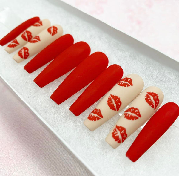 Load image into Gallery viewer, "All The Kisses"