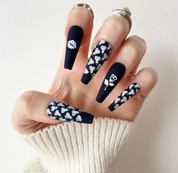 Load image into Gallery viewer, "Kiss Me & Give Me Roses" - illuminatebyliana