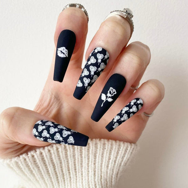 Load image into Gallery viewer, "Kiss Me & Give Me Roses" - illuminatebyliana