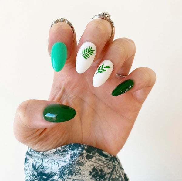 Load image into Gallery viewer, "I Look Pretty In The Rain" 3D Raindrops - illuminatebyliana