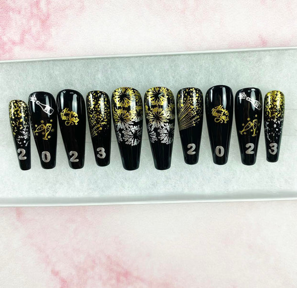 Load image into Gallery viewer, "Midnight Kiss"