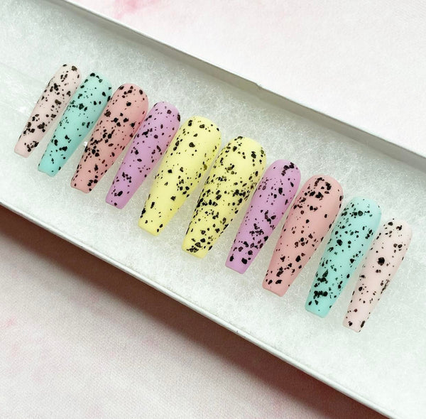 Load image into Gallery viewer, "Speckled"