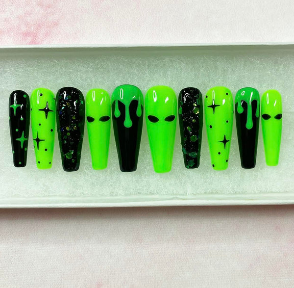 Load image into Gallery viewer, "Alien Invasion" Glow-In-The-Dark