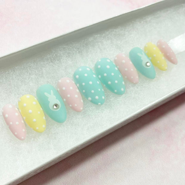 Load image into Gallery viewer, "Sparkle Tail"