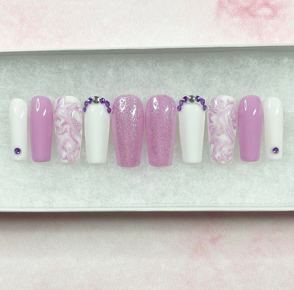 Load image into Gallery viewer, "Lilac Dreams"