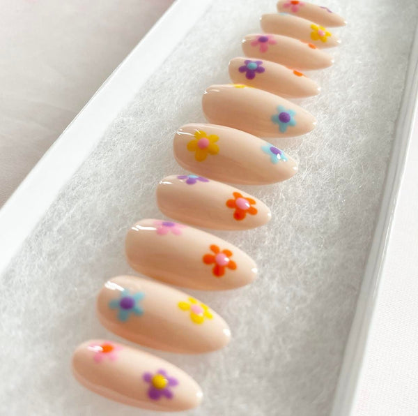 Load image into Gallery viewer, "Love Me, Love Me Not" - illuminatebyliana