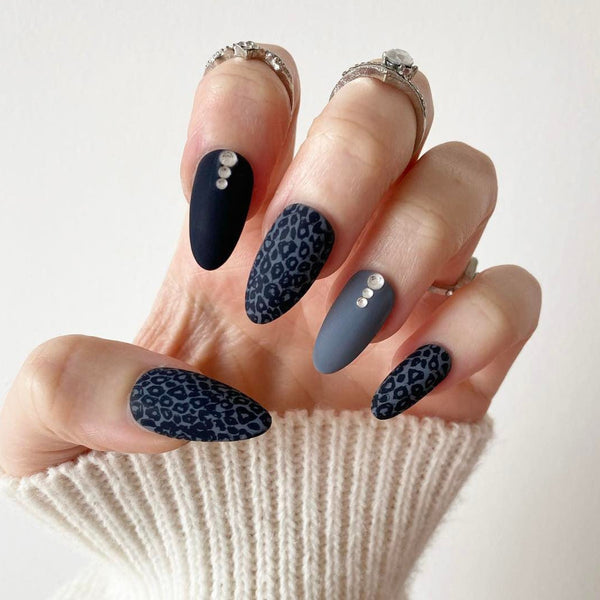 Load image into Gallery viewer, "Feeling Wild" - illuminatebyliana