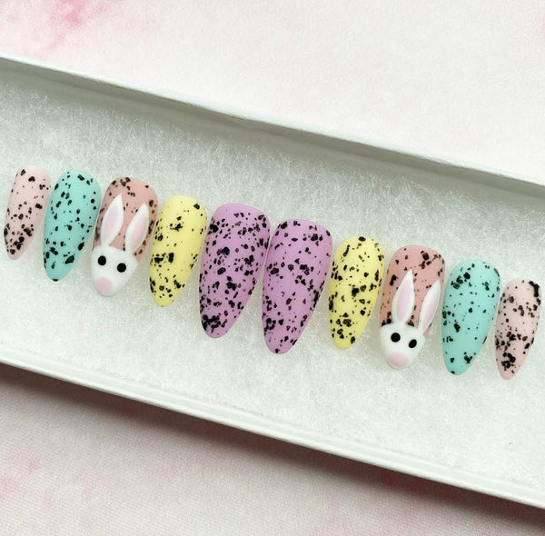 Load image into Gallery viewer, "All Speckled Up"