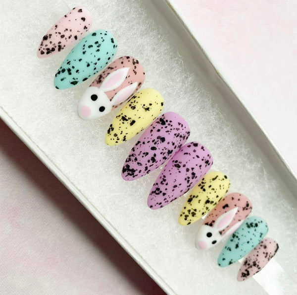 Load image into Gallery viewer, "All Speckled Up"