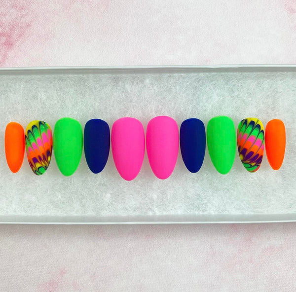 Load image into Gallery viewer, "Fly Away"