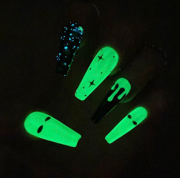 Load image into Gallery viewer, "Alien Invasion" Glow-In-The-Dark