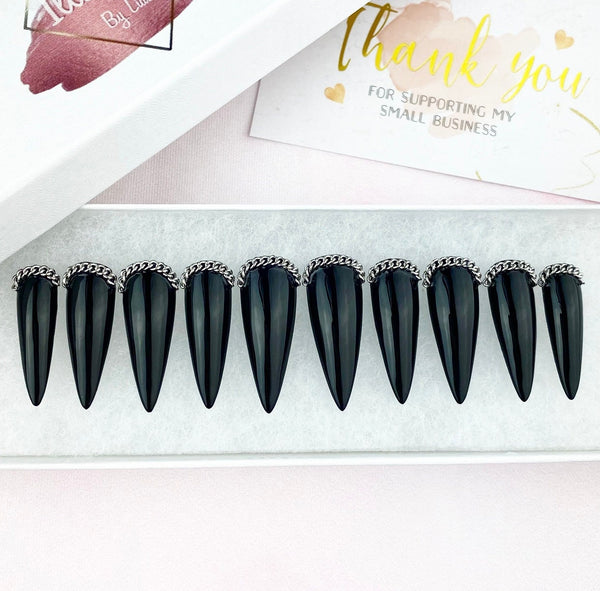 Load image into Gallery viewer, "Chain Obsessed" Black Glossy - illuminatebyliana