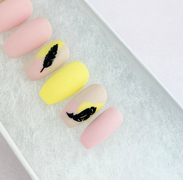 Load image into Gallery viewer, "Matte Beauty" Feather Design - illuminatebyliana
