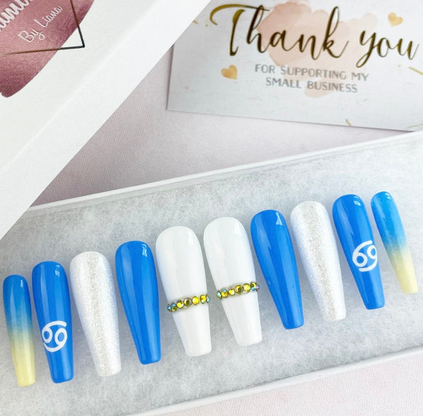 Load image into Gallery viewer, "Cancer Zodiac" Nails - illuminatebyliana