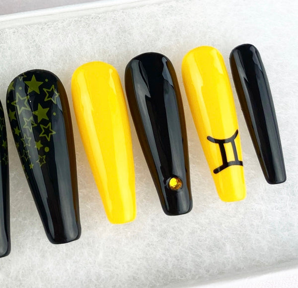 Load image into Gallery viewer, "Gemini Zodiac" Yellow & Black - illuminatebyliana
