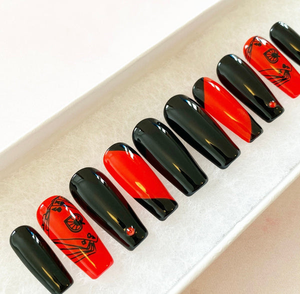 Load image into Gallery viewer, "Pick A Card" Magic Poker Red & Black - illuminatebyliana