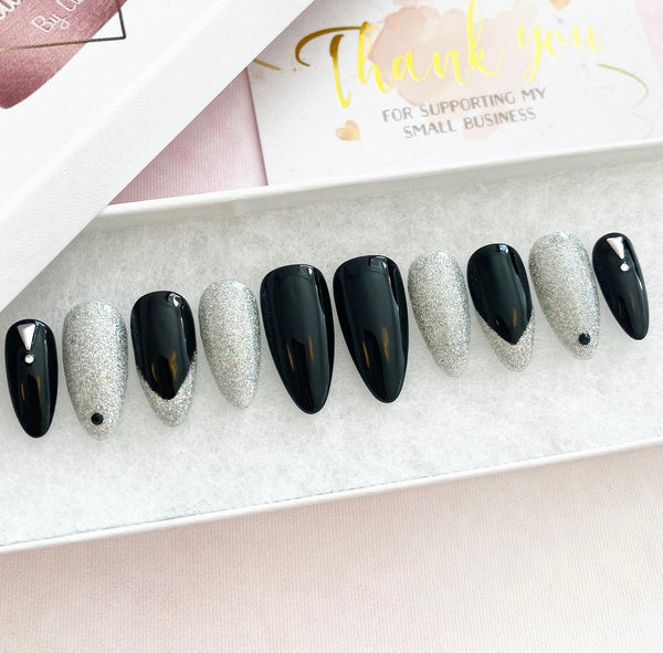 Load image into Gallery viewer, "Glitter French" Black & Silver - illuminatebyliana