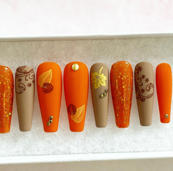 Load image into Gallery viewer, "Golden Leaves" - illuminatebyliana