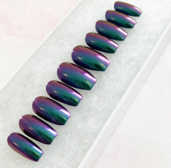 Load image into Gallery viewer, "Mirror On The Wall" Holographic Chameleon Chrome - illuminatebyliana