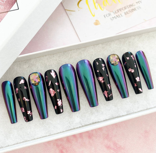 Load image into Gallery viewer, "Skull But Pretty" with 3D Skull & Gold Leaf - illuminatebyliana