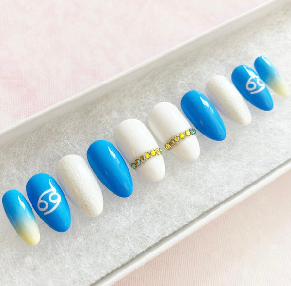 Load image into Gallery viewer, "Cancer Zodiac" Nails - illuminatebyliana