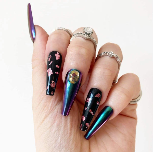 Load image into Gallery viewer, "Skull But Pretty" with 3D Skull & Gold Leaf - illuminatebyliana