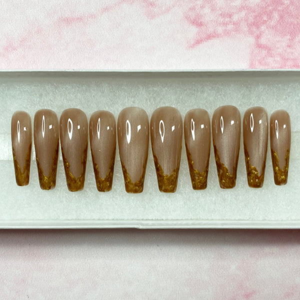 Load image into Gallery viewer, &quot;Champagne Kiss&quot;
