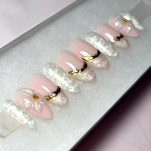 Load image into Gallery viewer, "Soft Radiance"
