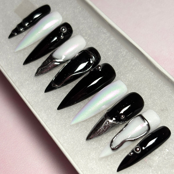 Load image into Gallery viewer, "Metal Muse"
