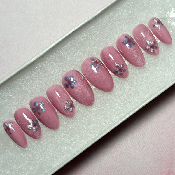 Load image into Gallery viewer, "Petal Pop"
