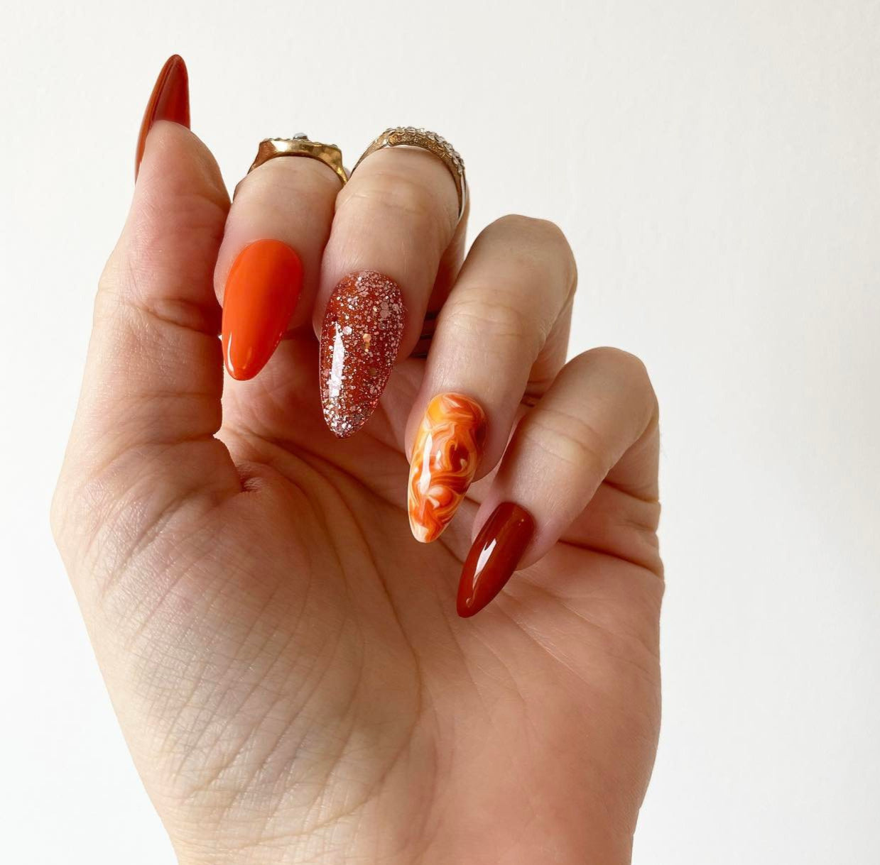 Luxury Press-On Nails. Hand-Painted. Salon Quality. – Illuminate by Liana, image size:1239x1219