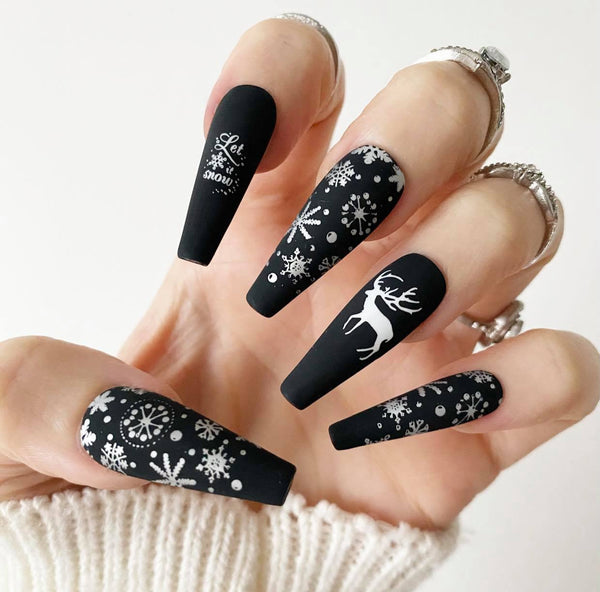 Load image into Gallery viewer, &quot;Is It Midnight Yet?&quot; Christmas Holiday Nails - illuminatebyliana
